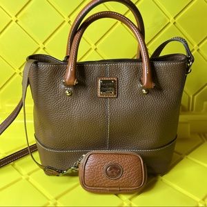 Dooney & Bourke Pebble Mini Chelsea Shopper W/COA